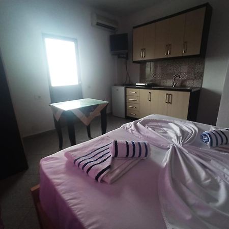 Villa Neimi Εξαμίλιο Εξωτερικό φωτογραφία