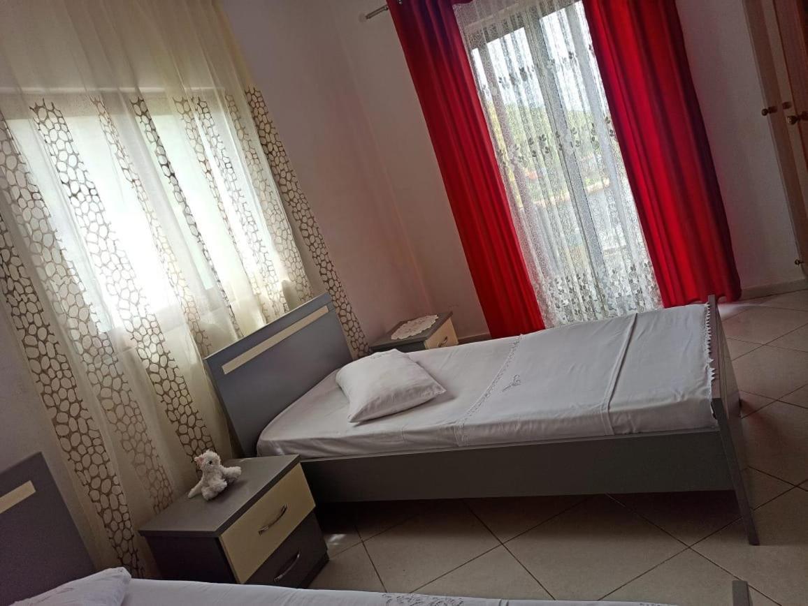 Villa Neimi Εξαμίλιο Εξωτερικό φωτογραφία